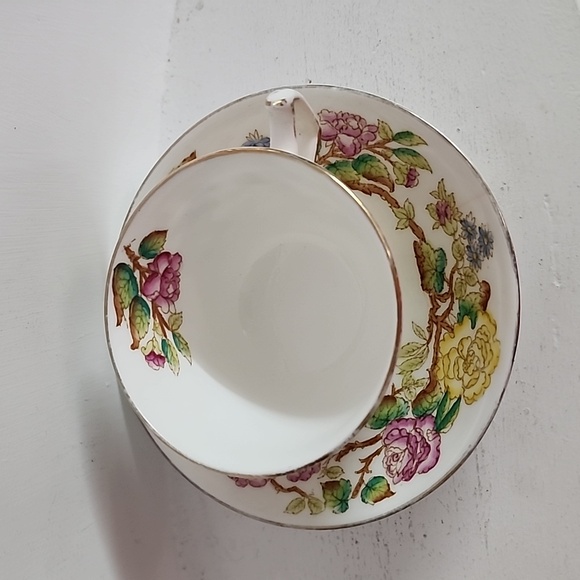 Rare Vintage Hand Painted Hammersley Bone China Chrysanthemum Teacup and Saucer - Picture 6 of 8